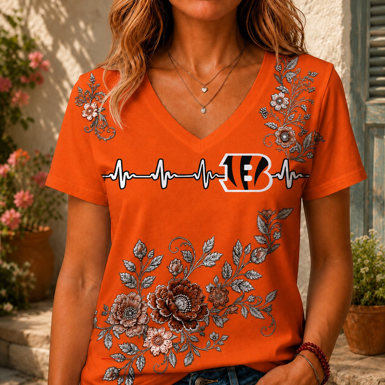 CIN x NFL Luxury Women V-Neck Shirt