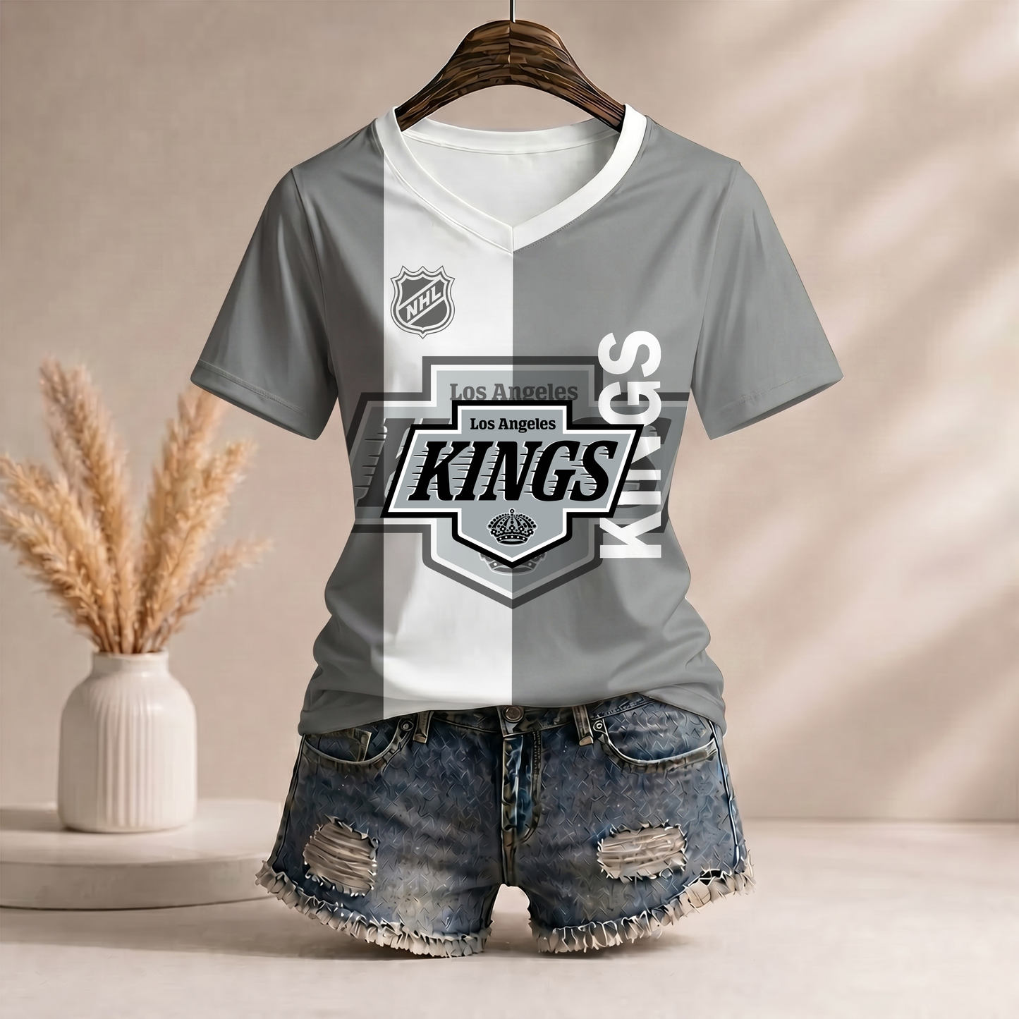 PREMIUM NHL X LAK WomenŸ??s Casual Loose Stripe V-Neck T-Shirt NDT VHM 290526