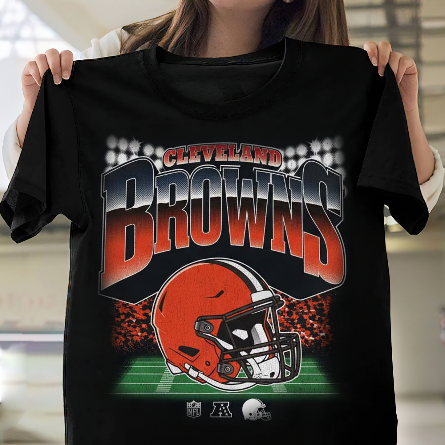 CLE NFL Teams Blindside T-Shirt DDT HLPHUONG