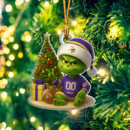 MV NFL x Grinch Premium Ornament DDT NTL