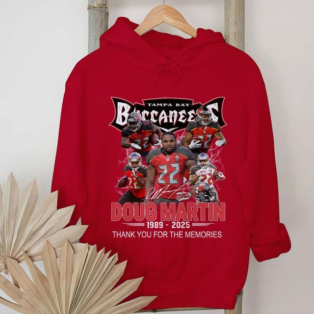 Premium NFL In Memory Of Doug Martin T-Shirt  V2 NMD TTV