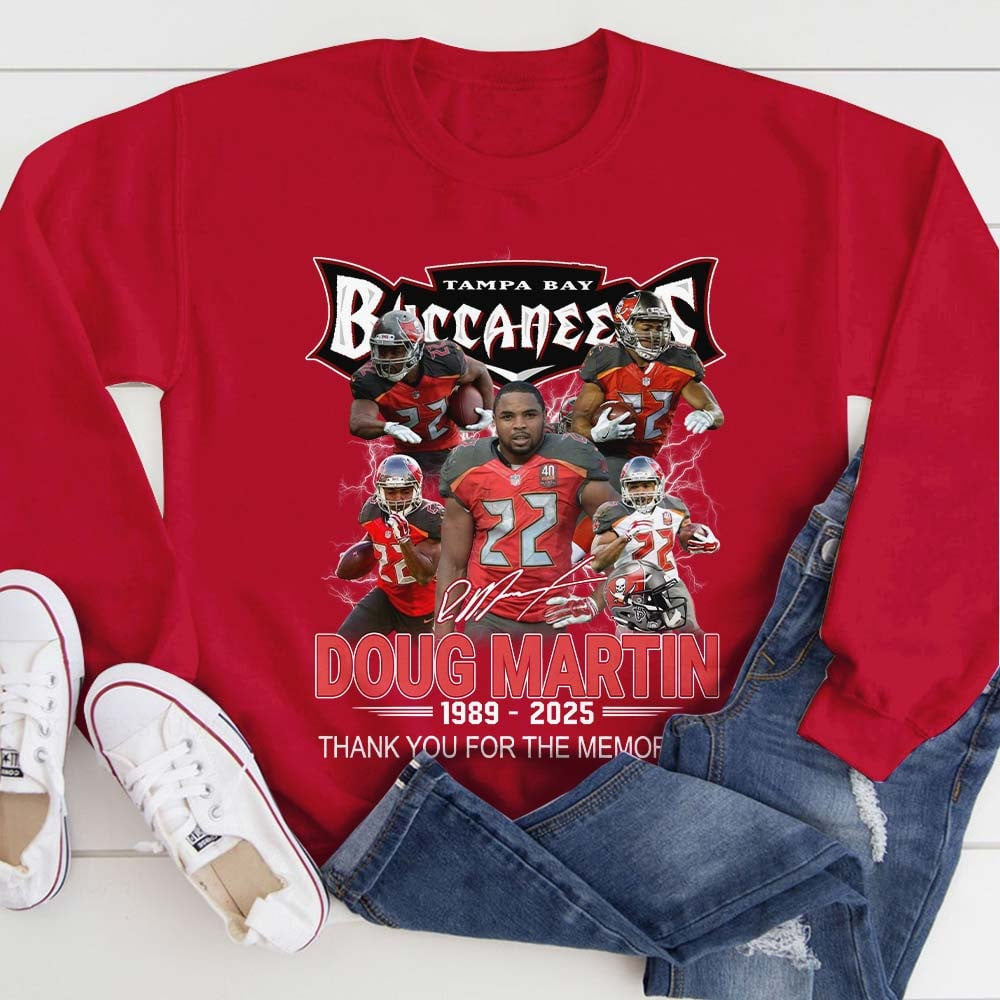 Premium NFL In Memory Of Doug Martin T-Shirt  V2 NMD TTV